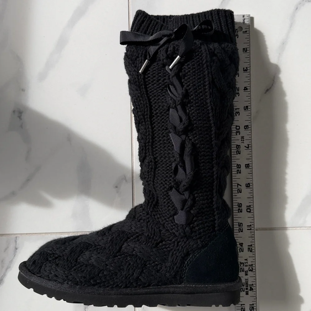 UGG Australia Mahayla Ribbon Black Tall Knit Boots Women’s Size 6